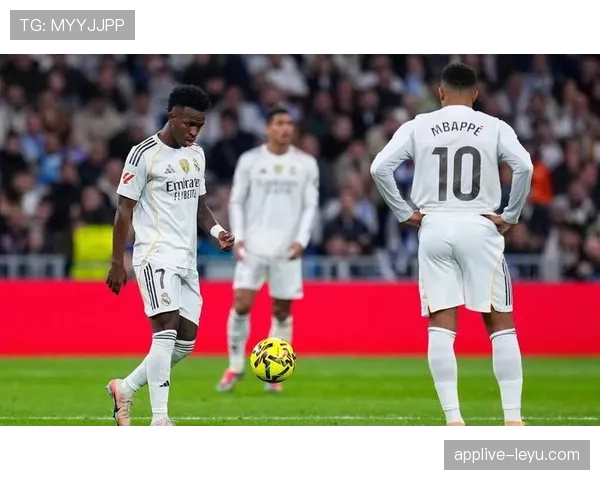 穆里尼奥执教皇马带来战术革新，重塑西甲竞争格局