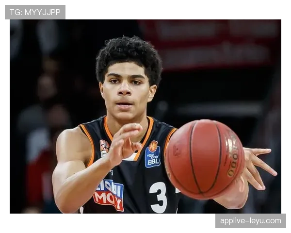 阿尔达·图兰重返赛场状态回暖，新赛季表现备受期待