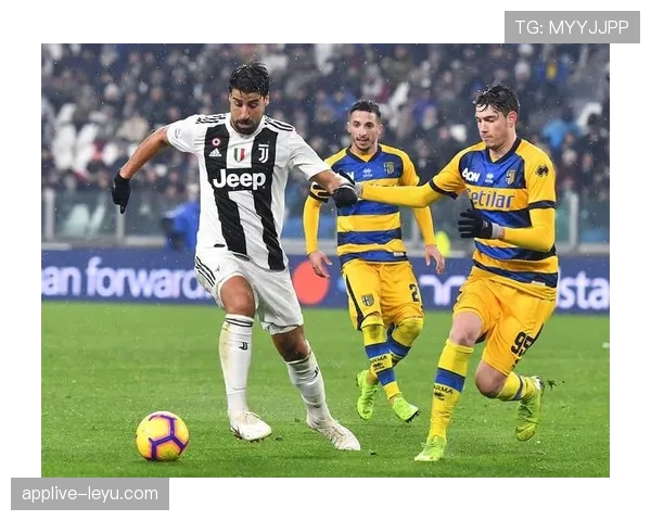 西甲球队伤病潮加剧，争冠形势愈发复杂的分析与影响